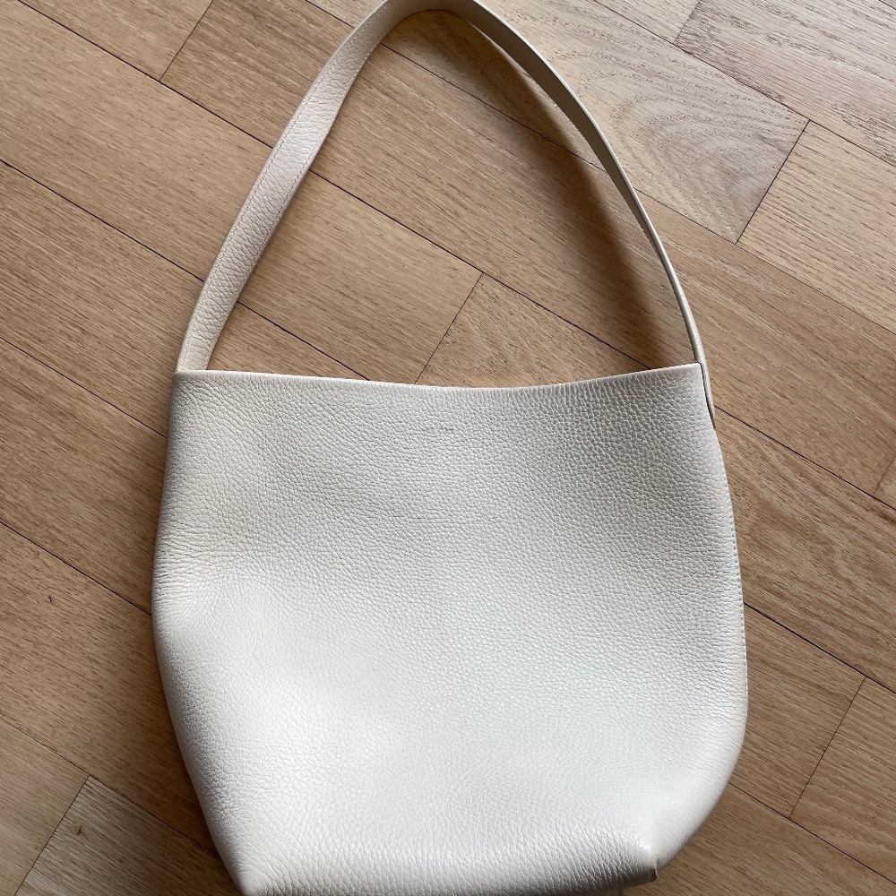 The Row Medium N/S Park Tote Bag in Leather